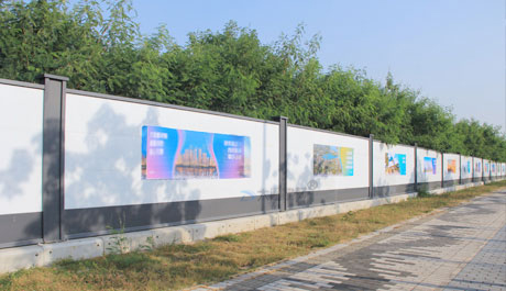 大通建材鋼圍擋、pvc圍擋符合深圳市政府統一標準的圍擋，美觀環保、安全穩固。